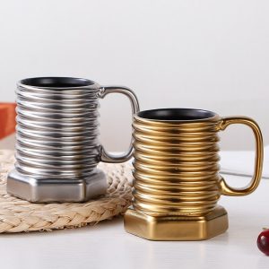 The Earth & Fire Artisan Mug: Hand-Thrown Stoneware with Reactive Glaze